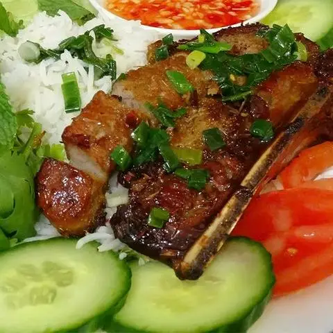 Hình ảnh Cơm Tấm & Bún Thịt Nướng Nhà Na - The Sun Avenue