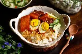 Hình ảnh Xôi xéo thịt kho tàu