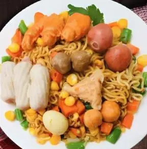 Hình ảnh Mì trộn cá viên