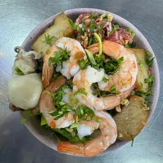 Hình ảnh Bún tomyum tôm tràn miệng tô