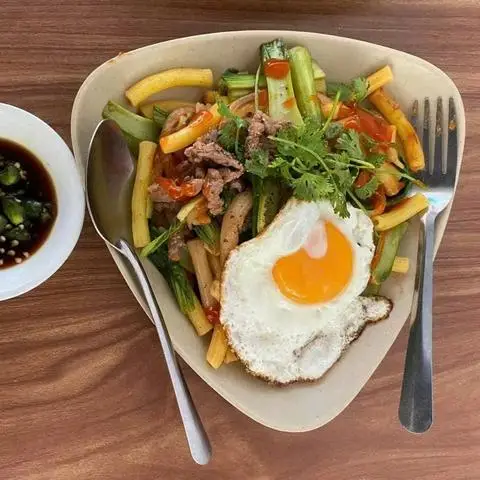 Hình ảnh Ngọc Giang Food - Nui Xào Bò Trứng - Bình Tiên