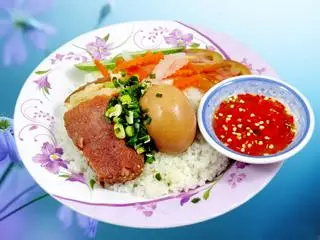 Hình ảnh Cơm thịt kho trứng