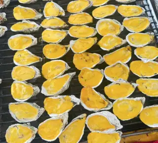 Hình ảnh Hàu nướng phô mai