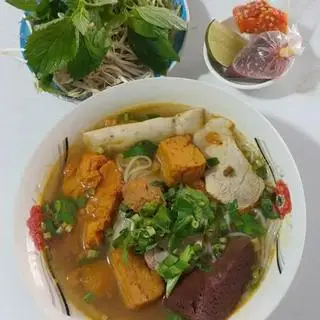 Hình ảnh Bún riêu - tô đặc biệt