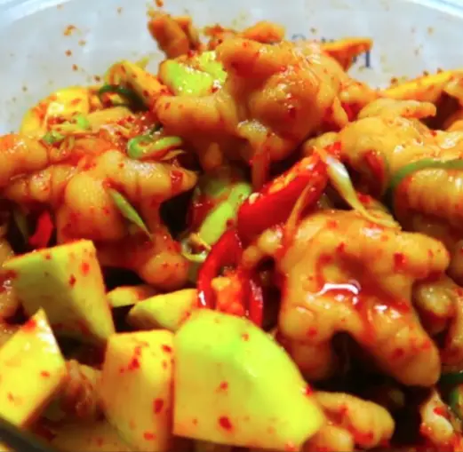 Hình ảnh Chân gà sốt Thái _ phần nhỏ