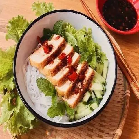 Hình ảnh Tiệm Ăn Nhà Mũm - Bún Nước Tương Chay, Bún Thịt Ram & Cơm Thịt Kho Tiêu - Lê Đức Thọ