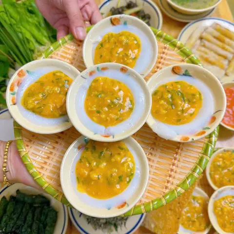 Hình ảnh Quảng Ngãi Quán - Trần Thị Năm