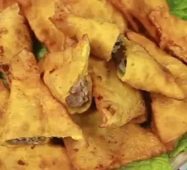 Hình ảnh Hoành thánh chiên