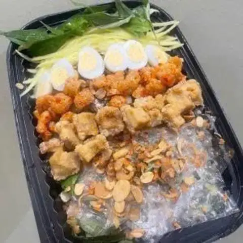 Hình ảnh Nhà Bột - Bánh Tráng Dẻo Mỡ Hành Cuốn Trộn - Mã Lò