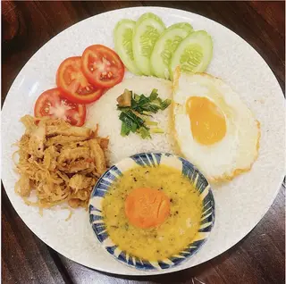 Hình ảnh Cơm mắm chưng bì - ốp la