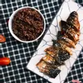 Hình ảnh Cơm Gạo Lứt Cá Thu Nhật Sốt Xì Dầu