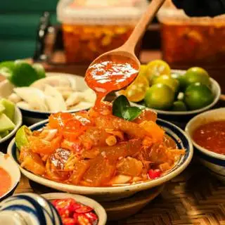 Hình ảnh Gân bò sốt Thái
