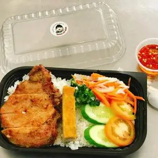 Hình ảnh Cơm sườn chả xịn xò