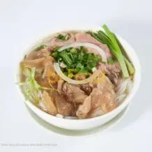 Hình ảnh Phở bò tái gân