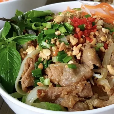 Hình ảnh Bún Thịt Xào Miền Tây - Nguyễn Văn Linh