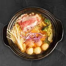 Hình ảnh Mì kim chi bò việt