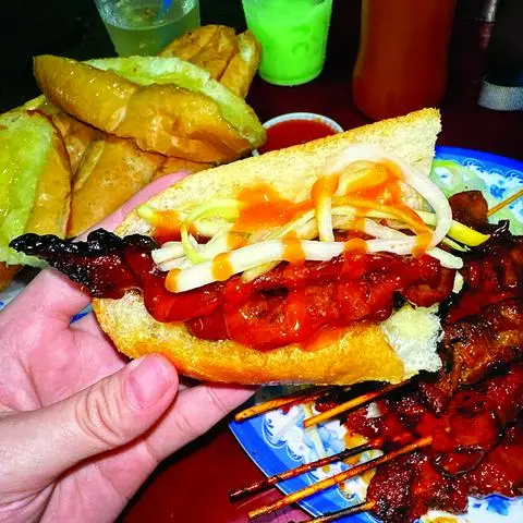 Hình ảnh Cá Em 94 - Bánh Mì Thịt Nướng & Bánh Bao Thịt Nướng - Phạm Văn Đồng