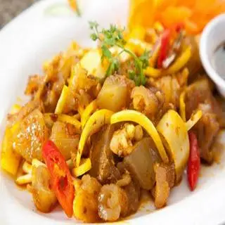 Hình ảnh Gân bò xào sa tế