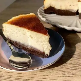 Hình ảnh Original basque burnt cheesecake