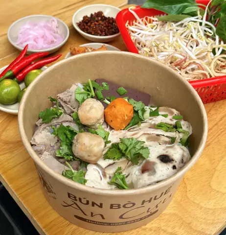 Hình ảnh Tô Thường Không Móng