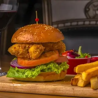Hình ảnh Burger gà cay