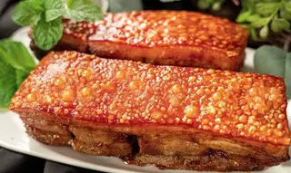 Hình ảnh Heo quay da giòn miếng 1kg