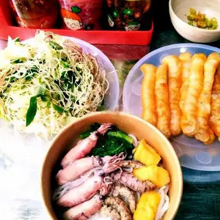 Hình ảnh Bún mực - bề bề
