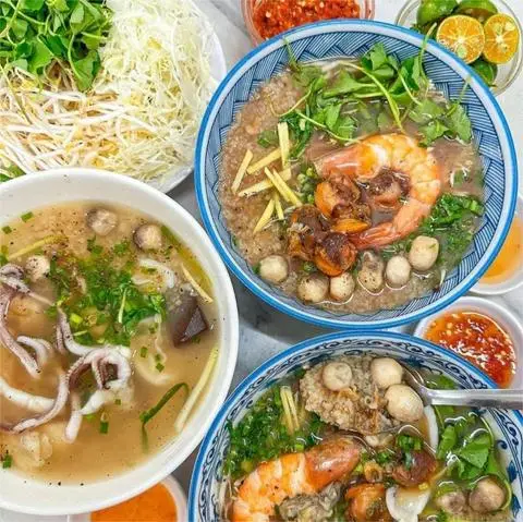 Hình ảnh Cháo Sò Huyết Bố Già - Nguyễn Văn Khối