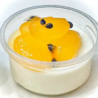 Hình ảnh sữa chua hạt đác chanh dây 