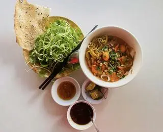 Hình ảnh Mỳ Quảng thập cẩm