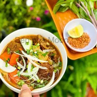 Hình ảnh Bò kho bánh mì