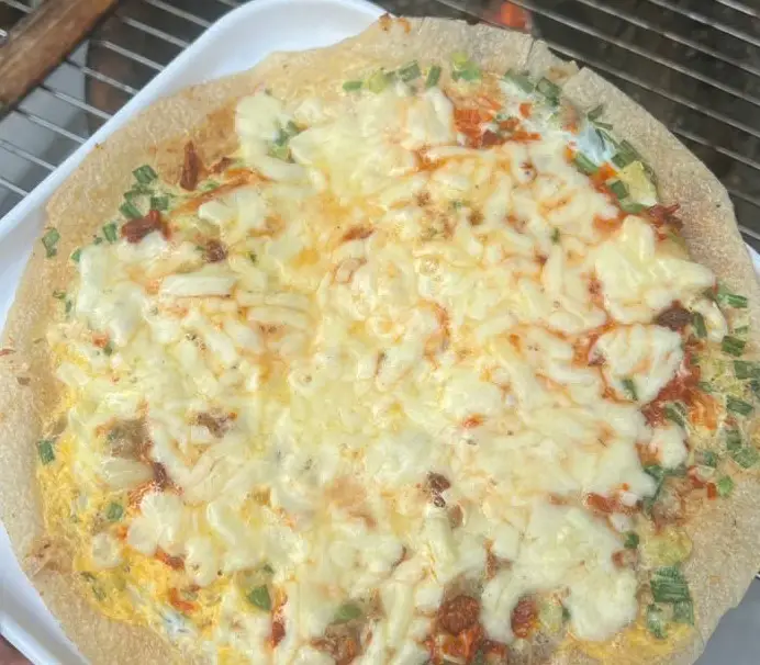 Hình ảnh G6. Bánh tráng nướng Pate Gà Xé Mozzarella