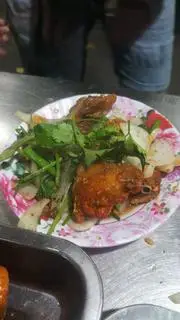 Hình ảnh Cơm Gà chiên mắm tỏi lớn 