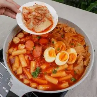 Hình ảnh Tobokki thập cẩm