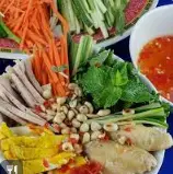 Hình ảnh Bún trộn thập cẩm