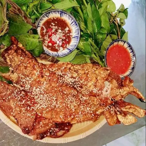 Hình ảnh Má Heo Nướng Muối Ớt Tân Kỳ Tân Quý - Tân Kỳ Tân Quý