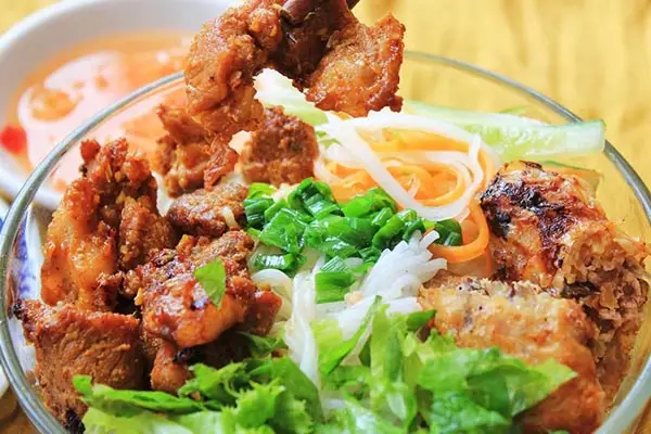 Hình ảnh Bún thịt nướng nhỏ