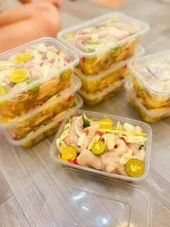 Hình ảnh Chân gà ngâm sả tắc