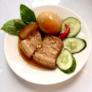 Hình ảnh Cơm thịt kho trứng