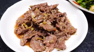 Hình ảnh Bò tơ xào sa tế