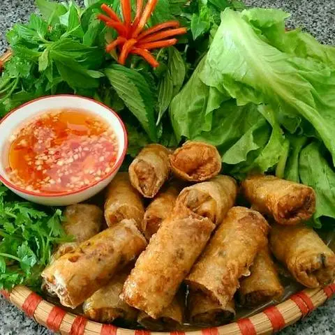 Hình ảnh Nem Rán Hà Nội - Dân Công Hỏa Tuyến