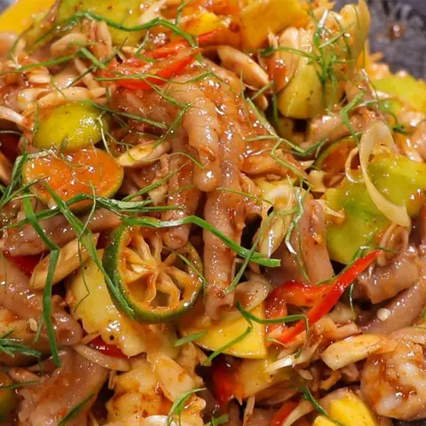 Hình ảnh Chân Gà Sốt Thái - Mỹ Đình