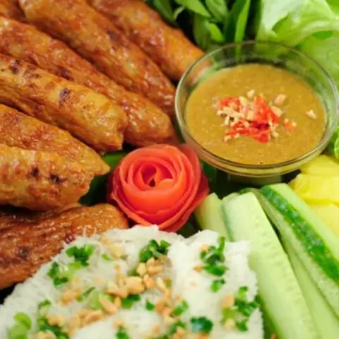 Hình ảnh Nem Nướng Nha Trang - Nguyễn Thị Tú