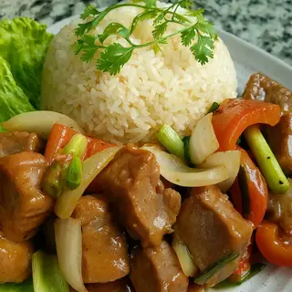 Hình ảnh Cơm chiên bò xào hành tây