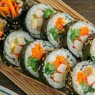 Hình ảnh Cơm cuộn