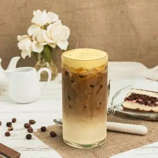 Hình ảnh Cafe bơ hạnh nhân