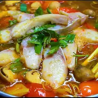 Hình ảnh Lẩu cá hú