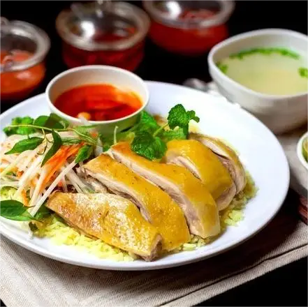 Hình ảnh Cơm Gà Hồng Hạnh - Nơ Trang Long