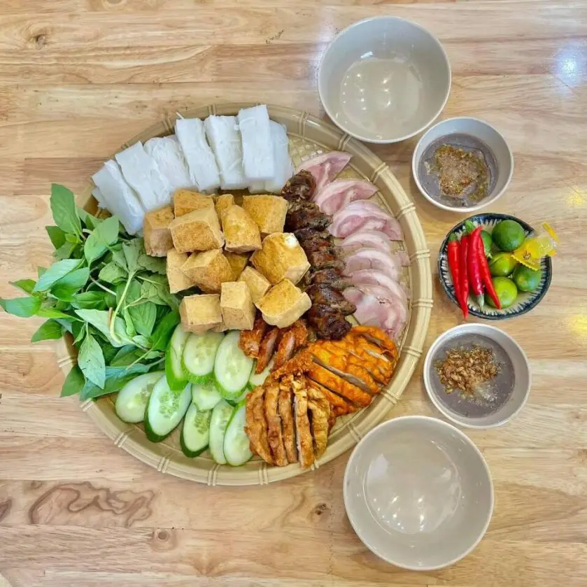 Hình ảnh Mót - Bún Chả Hà Nội & Bún Đậu Mắm Tôm - KĐT Vạn Phát Hưng 