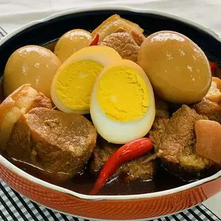 Hình ảnh Cơm thịt kho trứng